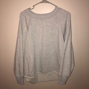 gray sweatshirt